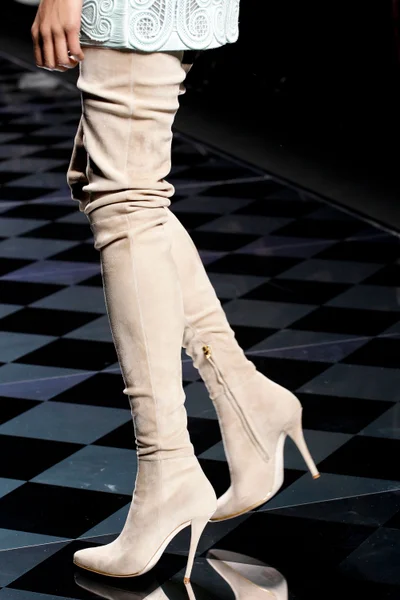 Look 26
